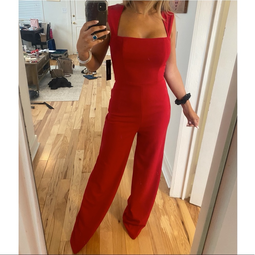 Lulu’s jumpsuit nwt